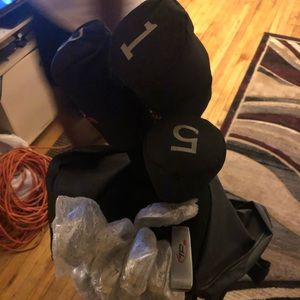 Merchants of golf, set of clubs